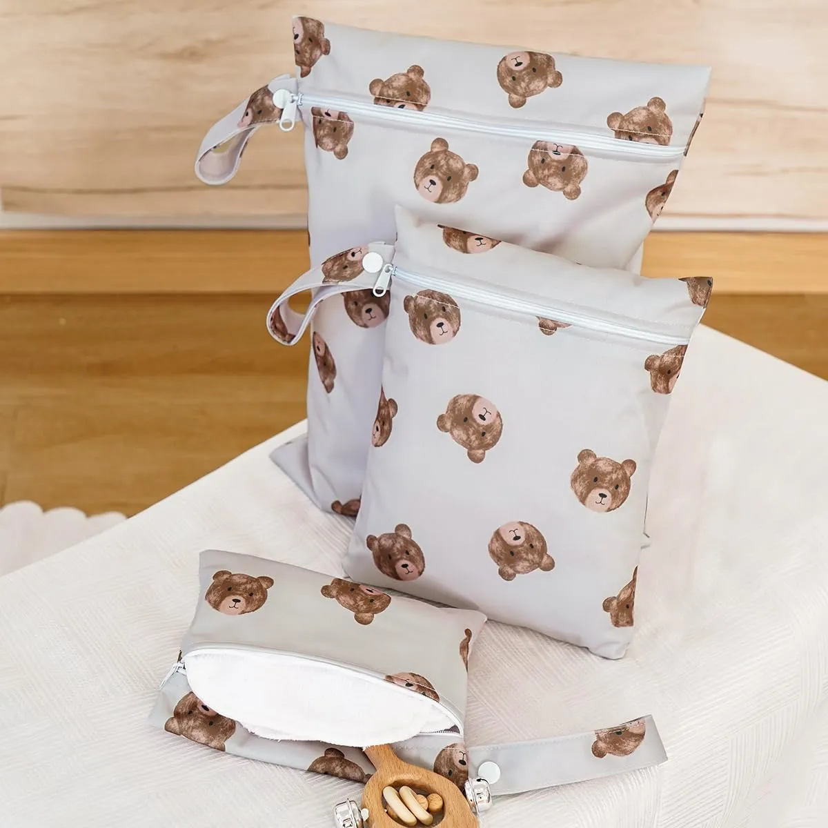 3 Set Wet Bag Storage Bag Zipper Waterproof Washable Travel Bags, Beach, Pool, Gym Bag for Cloth Diaper, Swimsuits & Wet Clothes(HF01)
