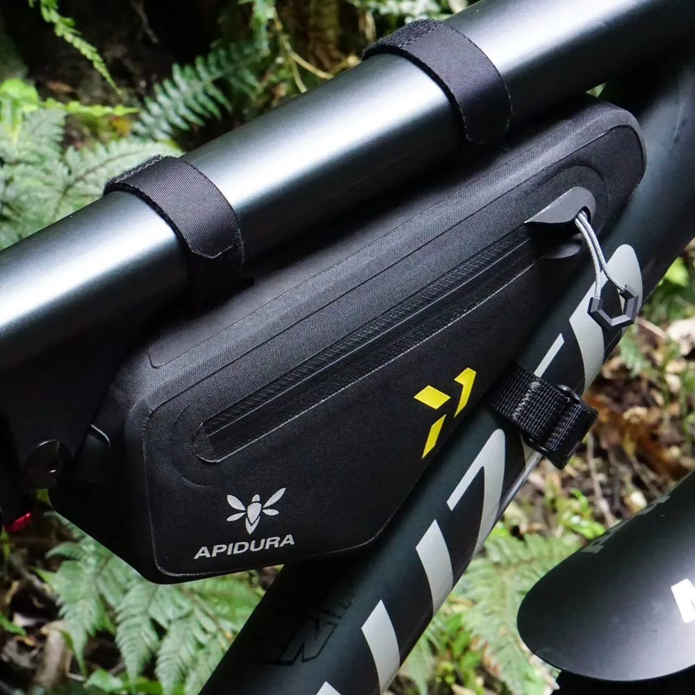 Apidura Backcountry Frame Pack 1 L