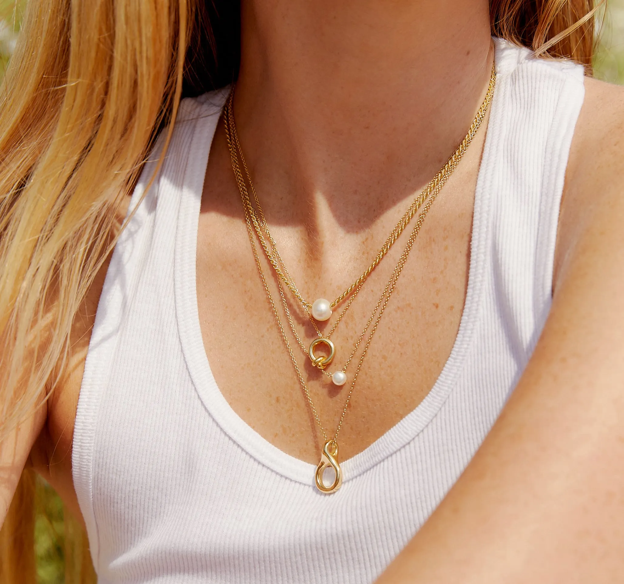 Large Floating Pearl on Rope Chain
