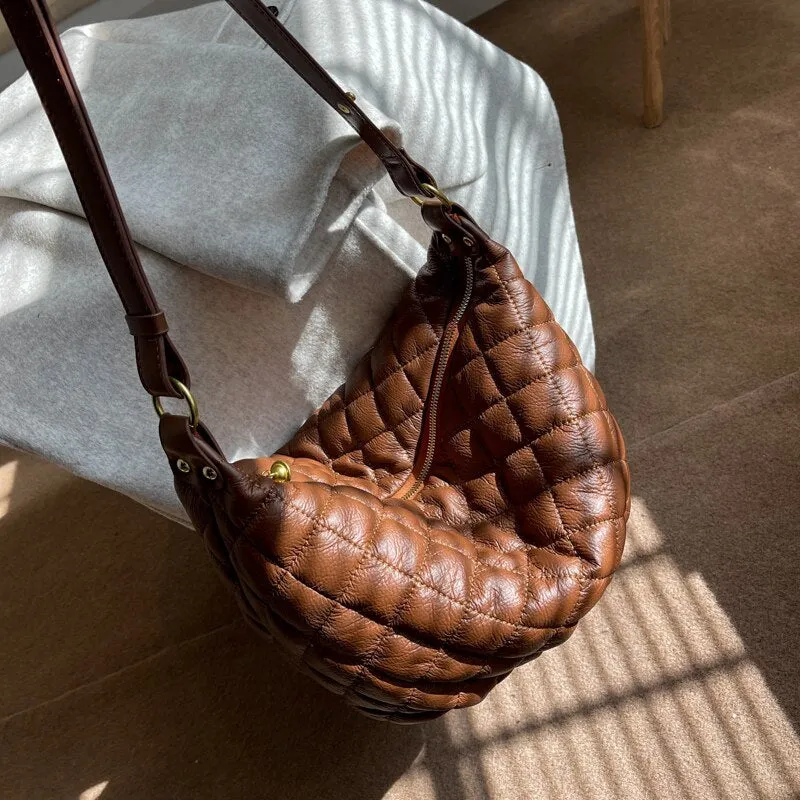 Large Quilted Retro Designer Black High Capacity Bag Handbags Women's Bag 2021 New Style Fashion Simple Shoulder Tote Bag