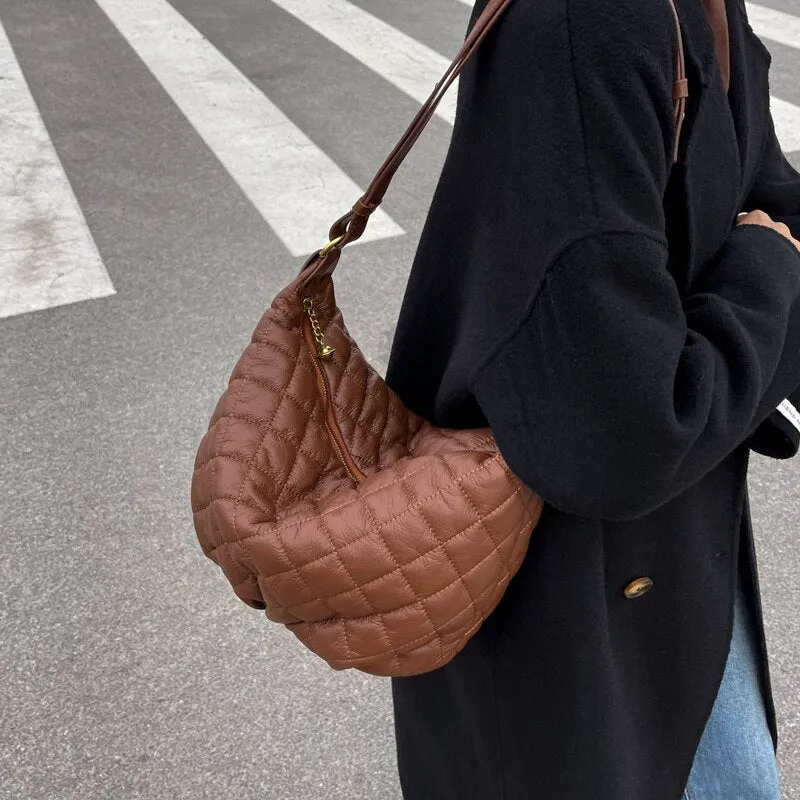 Large Quilted Retro Designer Black High Capacity Bag Handbags Women's Bag 2021 New Style Fashion Simple Shoulder Tote Bag