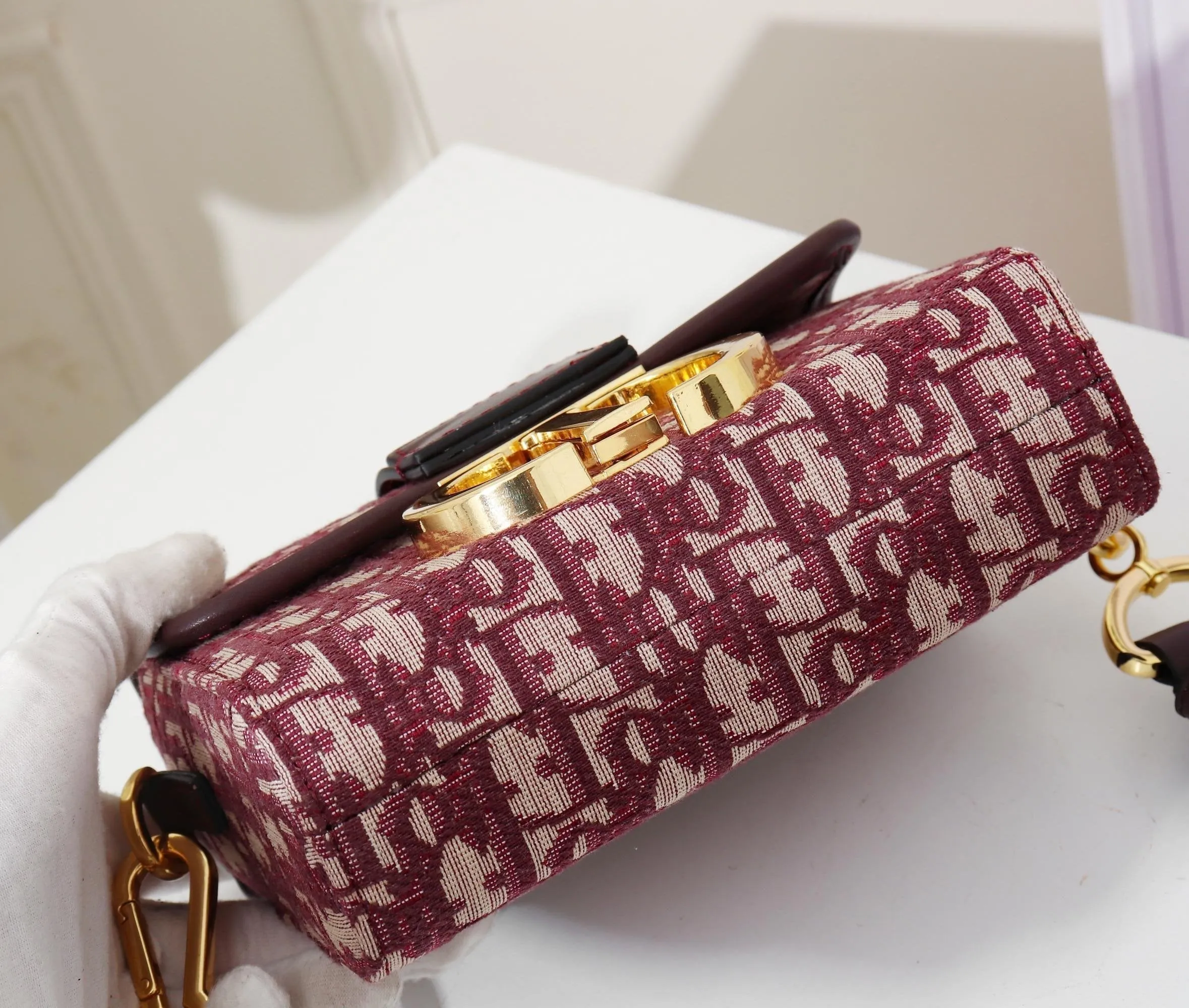 Luxury Handbags Christian Dior 174