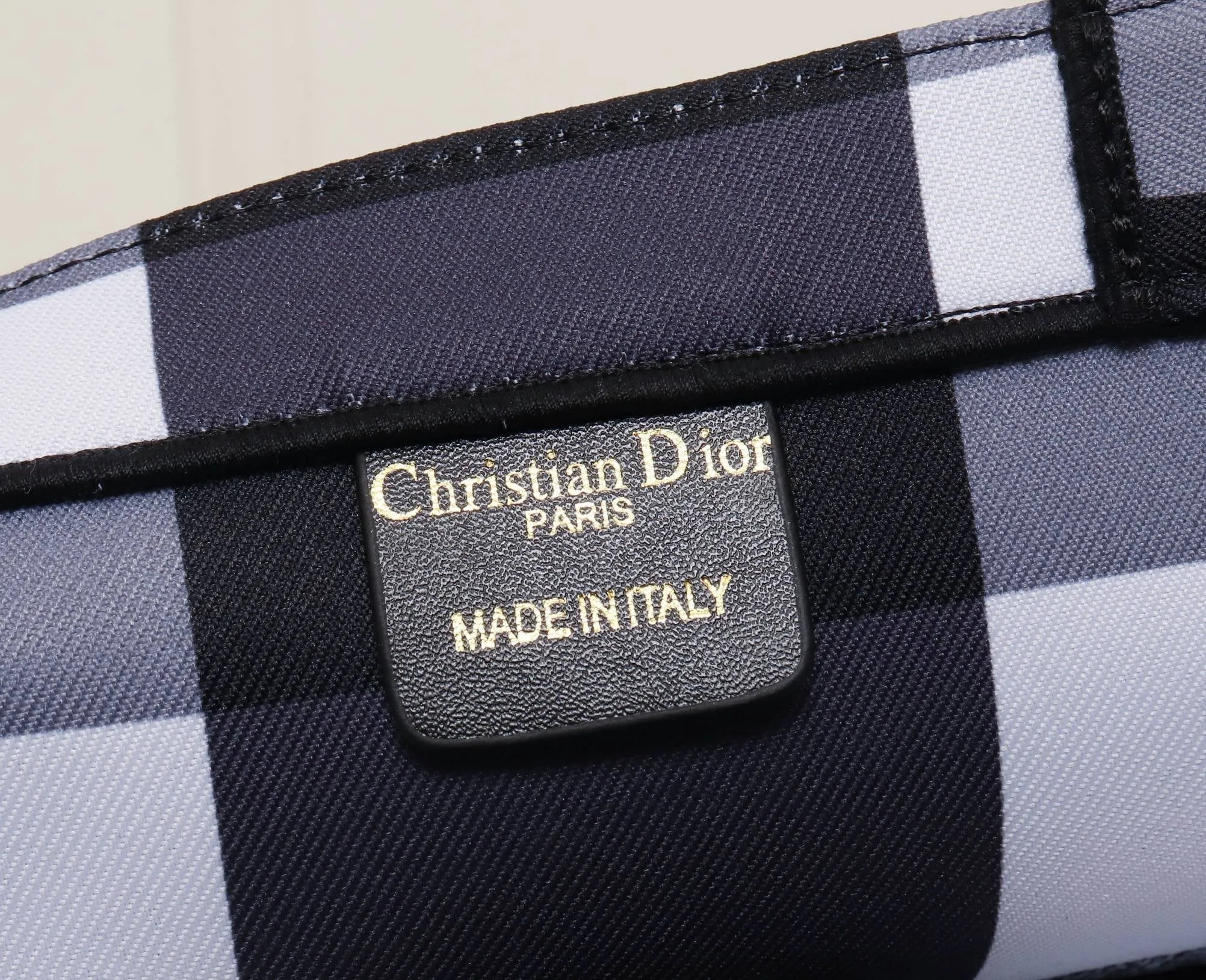 Luxury Handbags Christian Dior 178