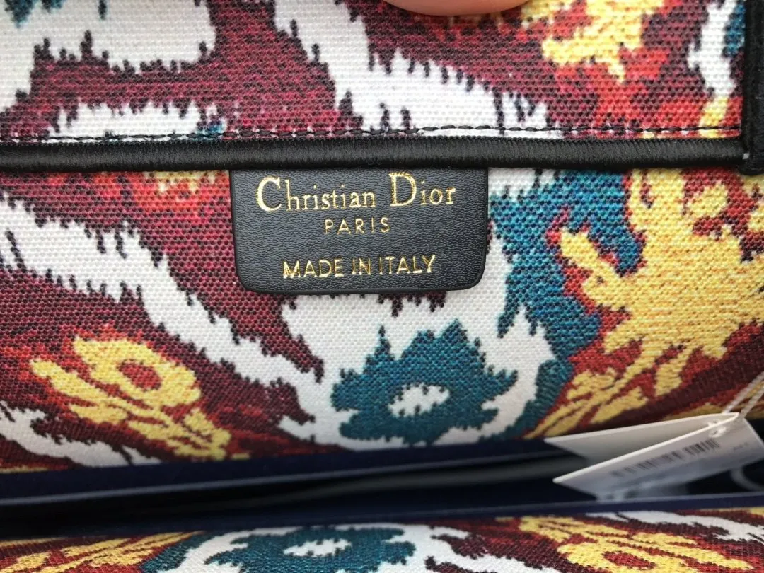 Luxury Handbags Christian Dior 247