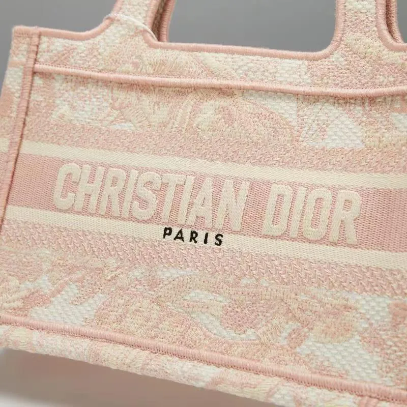 Luxury Handbags Christian Dior 270