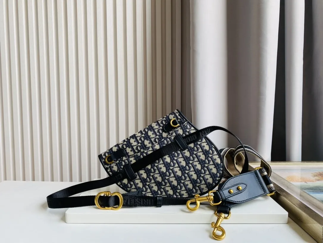 Luxury Handbags Christian Dior 283